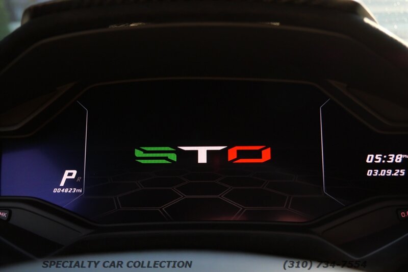 2021 Lamborghini Huracan STO - Photo 30 - West Hollywood, CA 90069