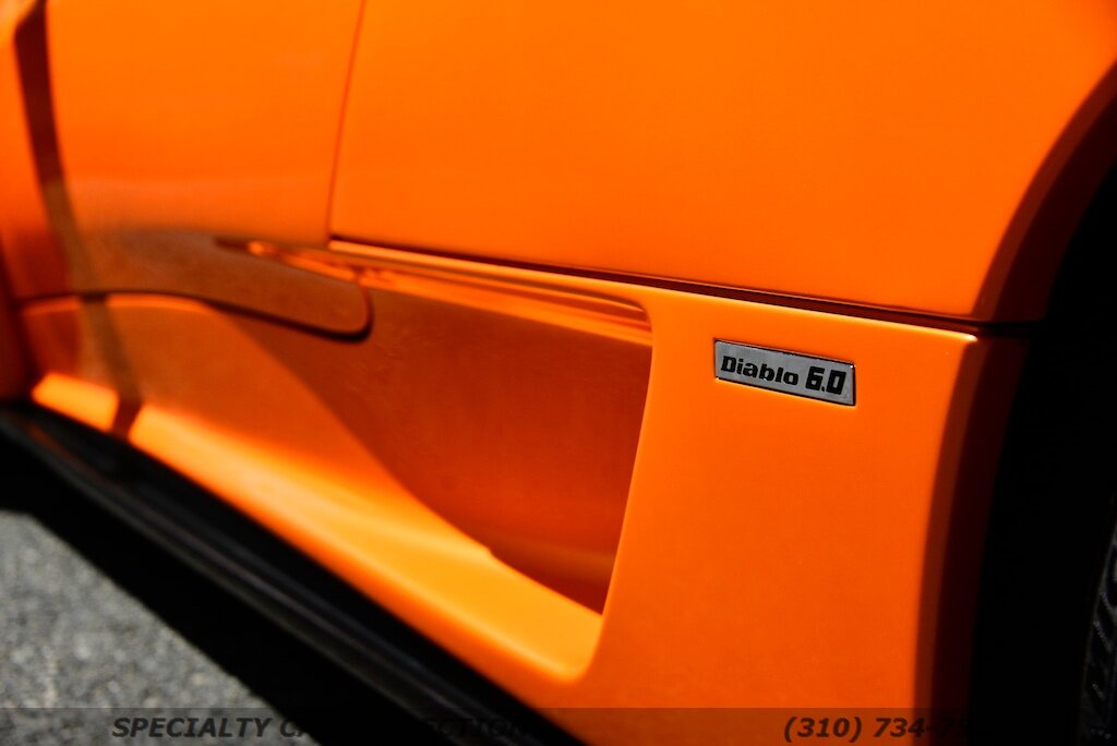 2001 Lamborghini Diablo VT   - Photo 27 - West Hollywood, CA 90069