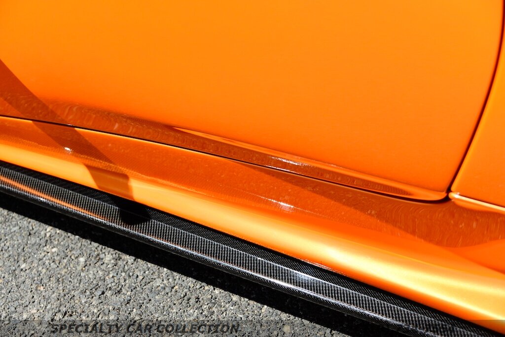 2001 Lamborghini Diablo VT   - Photo 28 - West Hollywood, CA 90069