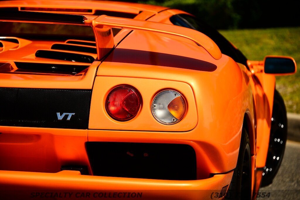 2001 Lamborghini Diablo VT   - Photo 12 - West Hollywood, CA 90069