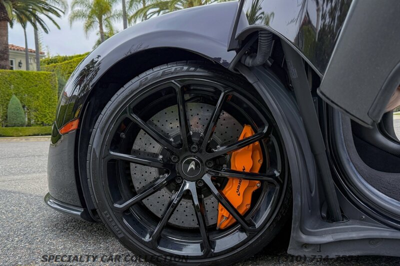 2019 McLaren 570S   - Photo 15 - West Hollywood, CA 90069