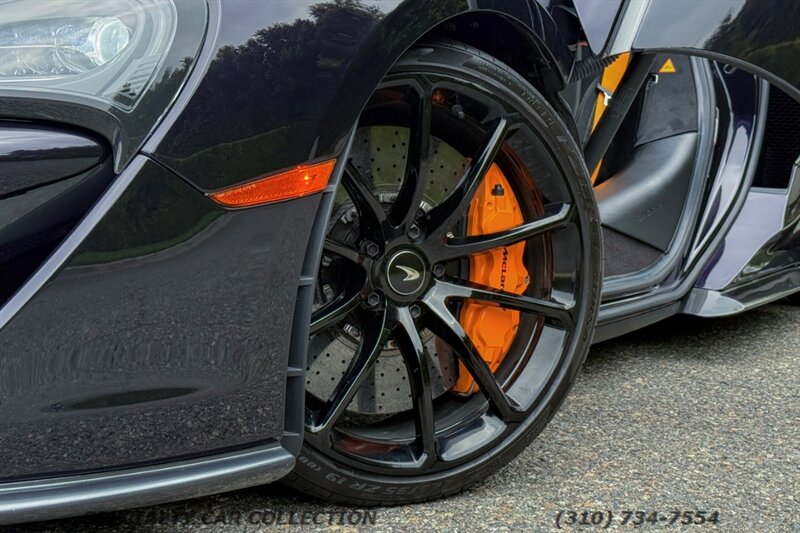 2019 McLaren 570S   - Photo 14 - West Hollywood, CA 90069