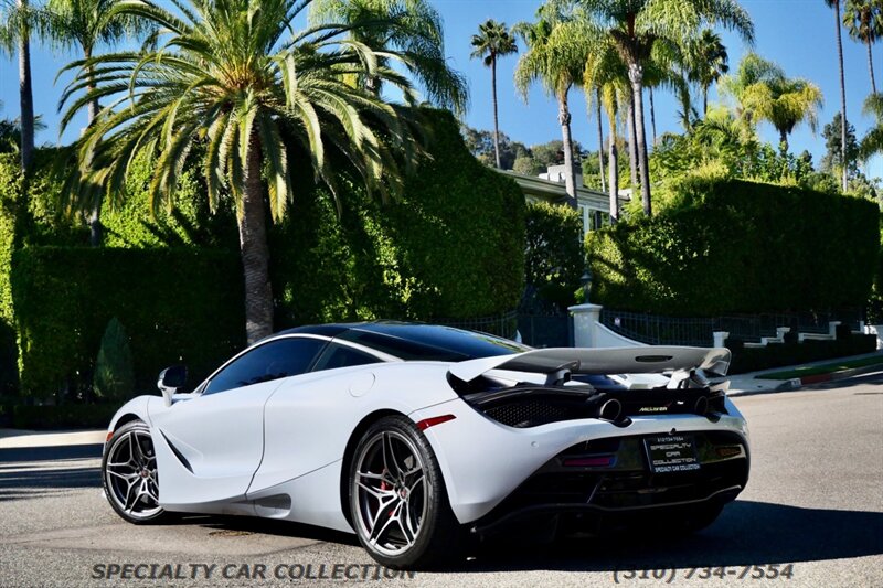 2018 McLaren 720S   - Photo 9 - West Hollywood, CA 90069