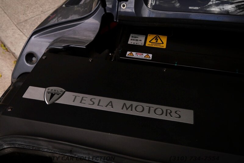 2008 Tesla Roadster   - Photo 22 - West Hollywood, CA 90069
