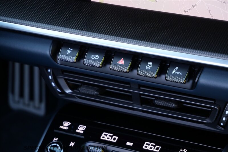 2022 Porsche 911 Turbo S Cabriolet   - Photo 28 - West Hollywood, CA 90069