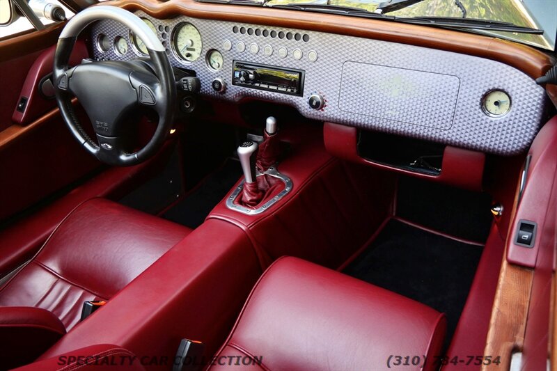 2005 Morgan Aero 8   - Photo 23 - West Hollywood, CA 90069