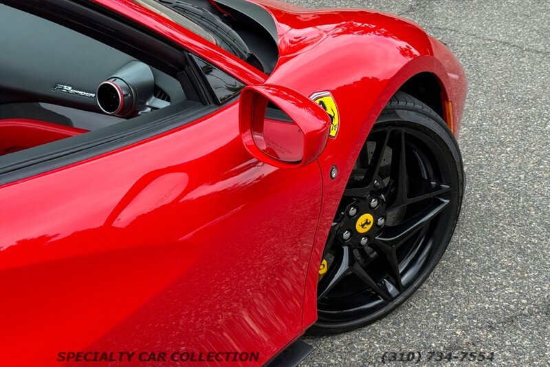 2021 Ferrari F8 Spider   - Photo 18 - West Hollywood, CA 90069