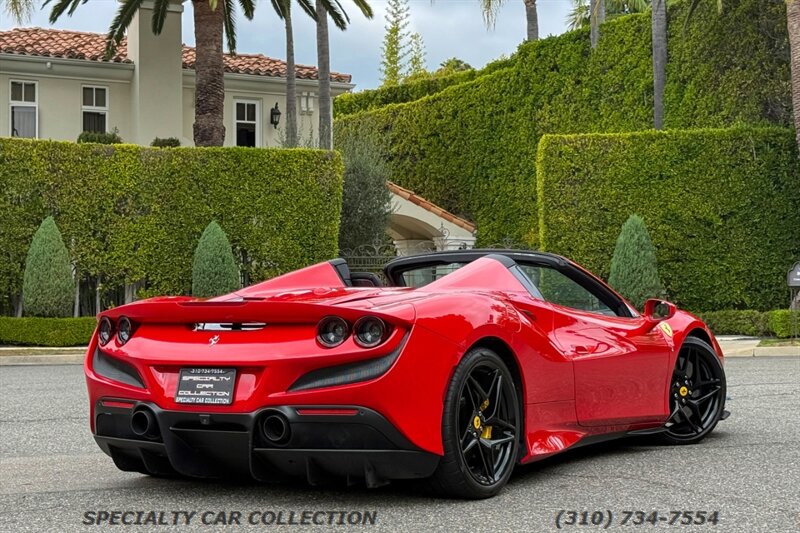 2021 Ferrari F8 Spider   - Photo 9 - West Hollywood, CA 90069