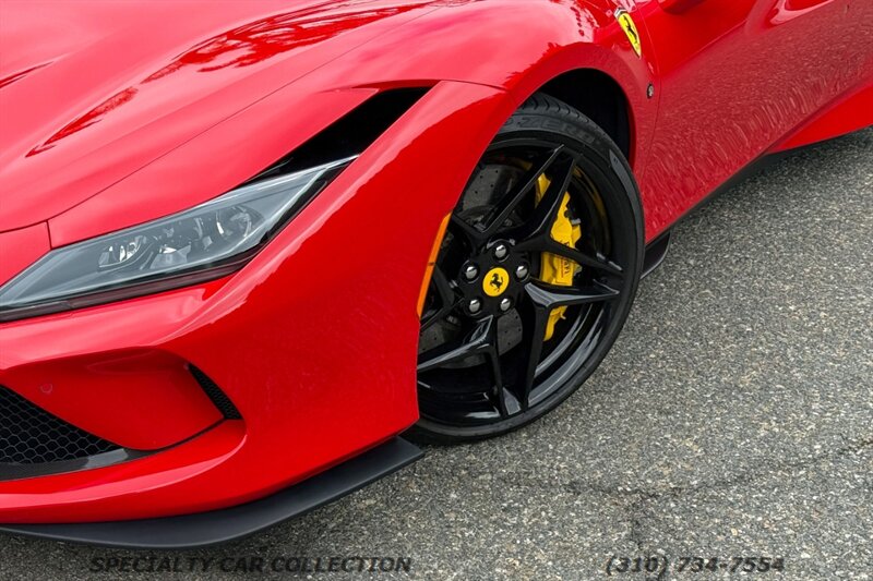 2021 Ferrari F8 Spider   - Photo 13 - West Hollywood, CA 90069