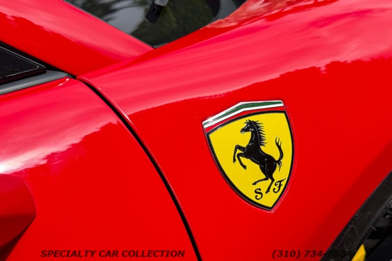 2021 Ferrari F8 Spider   - Photo 21 - West Hollywood, CA 90069