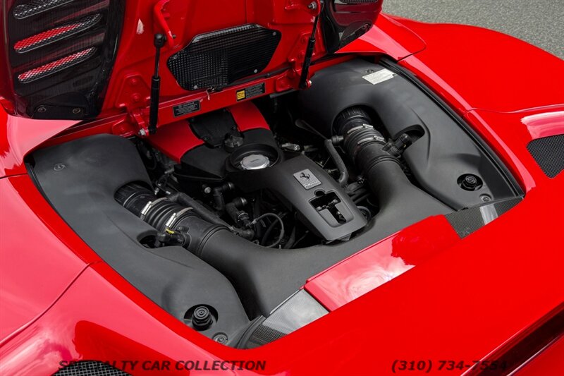 2021 Ferrari F8 Spider   - Photo 35 - West Hollywood, CA 90069