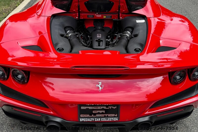 2021 Ferrari F8 Spider   - Photo 34 - West Hollywood, CA 90069