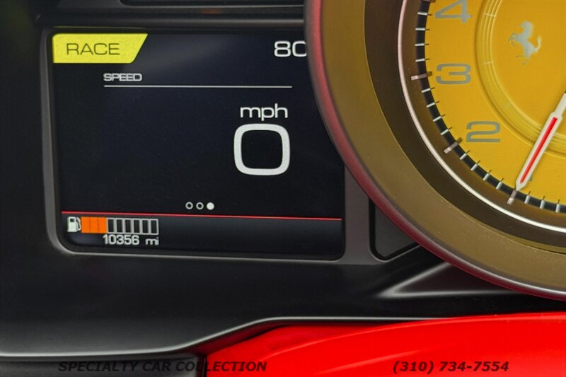 2021 Ferrari F8 Spider   - Photo 38 - West Hollywood, CA 90069