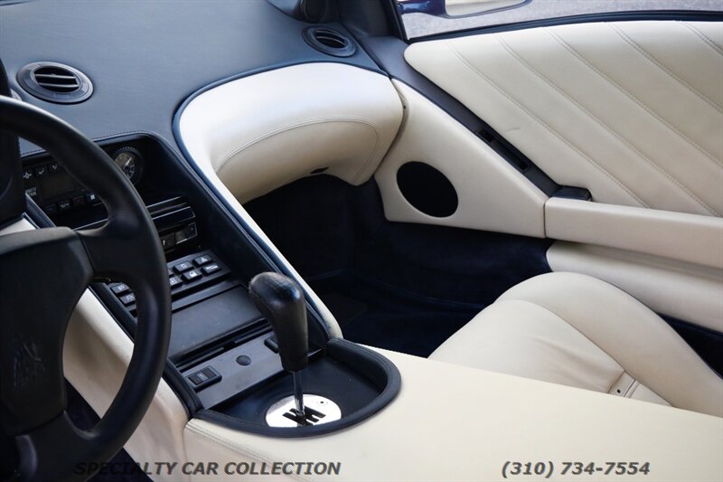 1991 Lamborghini Diablo - Photo 21 - West Hollywood, CA 90069