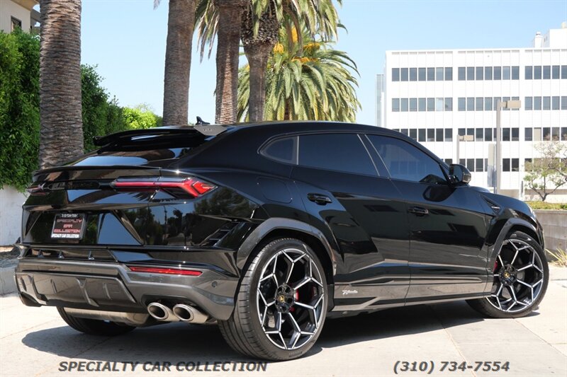 2024 Lamborghini Urus Performante   - Photo 6 - West Hollywood, CA 90069