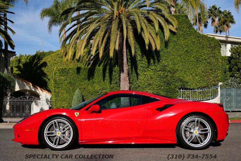2017 Ferrari 488 GTB   - Photo 8 - West Hollywood, CA 90069
