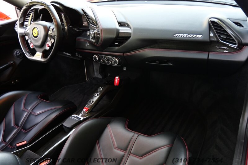 2017 Ferrari 488 GTB   - Photo 20 - West Hollywood, CA 90069