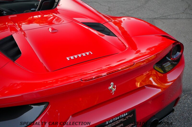 2017 Ferrari 488 Spider   - Photo 14 - West Hollywood, CA 90069