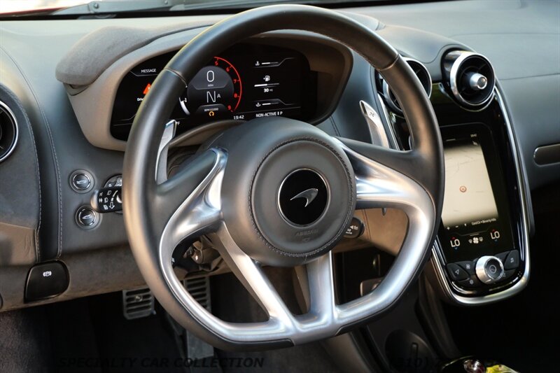 2020 McLaren GT   - Photo 15 - West Hollywood, CA 90069