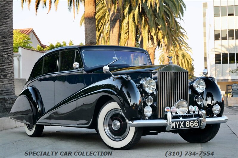 1952 Rolls-Royce Silver Wraith   - Photo 5 - West Hollywood, CA 90069