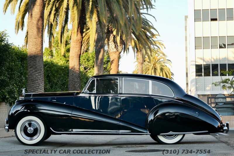 1952 Rolls-Royce Silver Wraith   - Photo 14 - West Hollywood, CA 90069