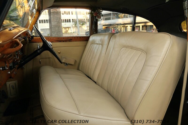 1952 Rolls-Royce Silver Wraith   - Photo 29 - West Hollywood, CA 90069