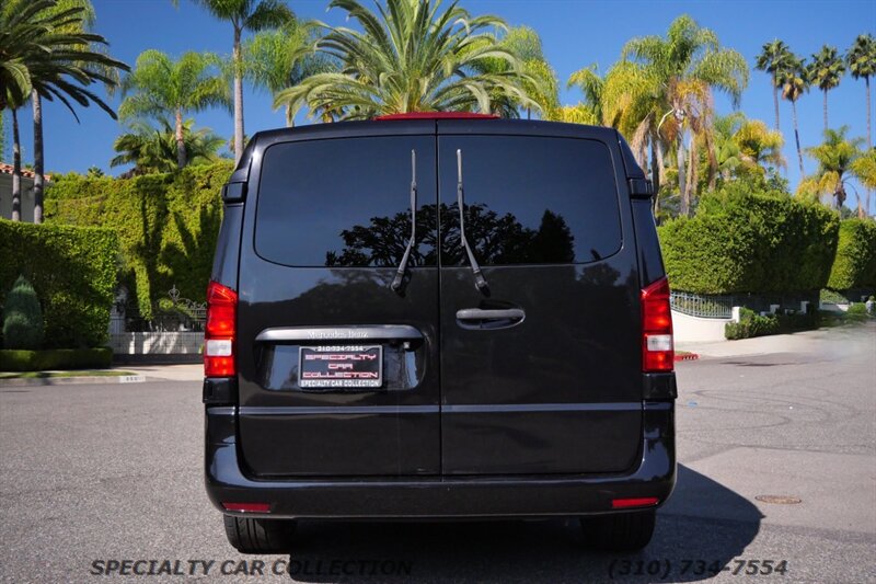 2018 Mercedes-Benz Metris Worker Passenger - Photo 9 - West Hollywood, CA 90069