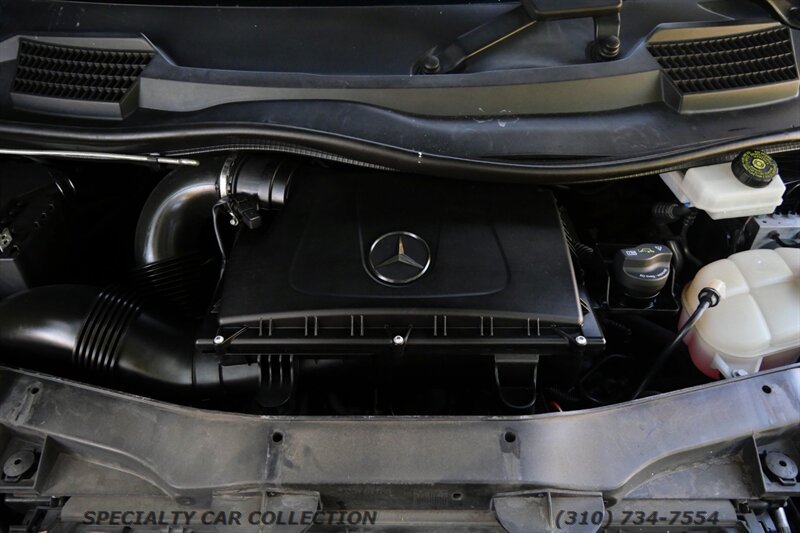 2018 Mercedes-Benz Metris Worker Passenger - Photo 23 - West Hollywood, CA 90069