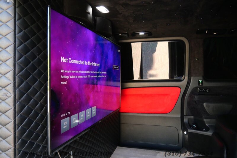 2018 Mercedes-Benz Metris Worker Passenger - Photo 19 - West Hollywood, CA 90069