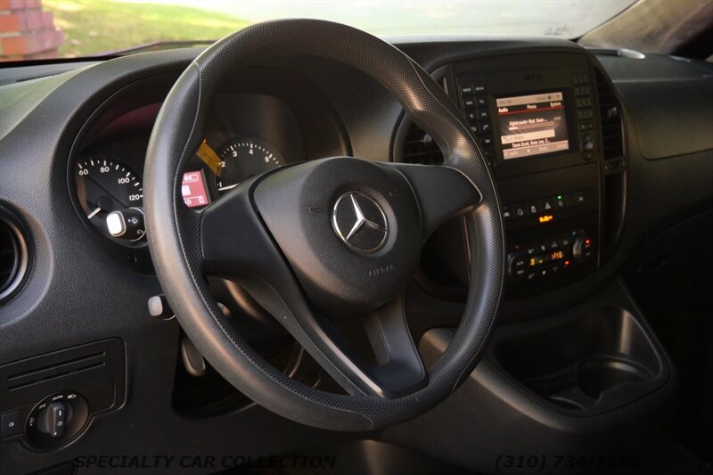 2018 Mercedes-Benz Metris Worker Passenger - Photo 14 - West Hollywood, CA 90069