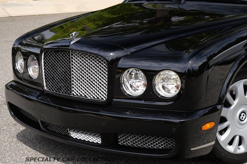 2007 Bentley Azure   - Photo 11 - West Hollywood, CA 90069