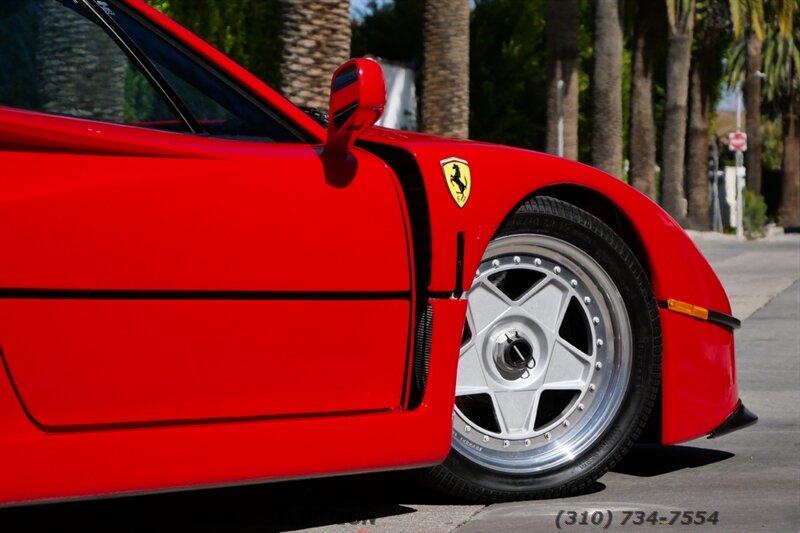 1991 Ferrari F40   - Photo 21 - West Hollywood, CA 90069