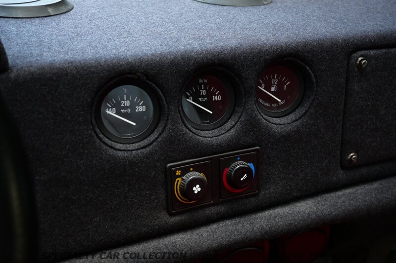 1991 Ferrari F40   - Photo 57 - West Hollywood, CA 90069