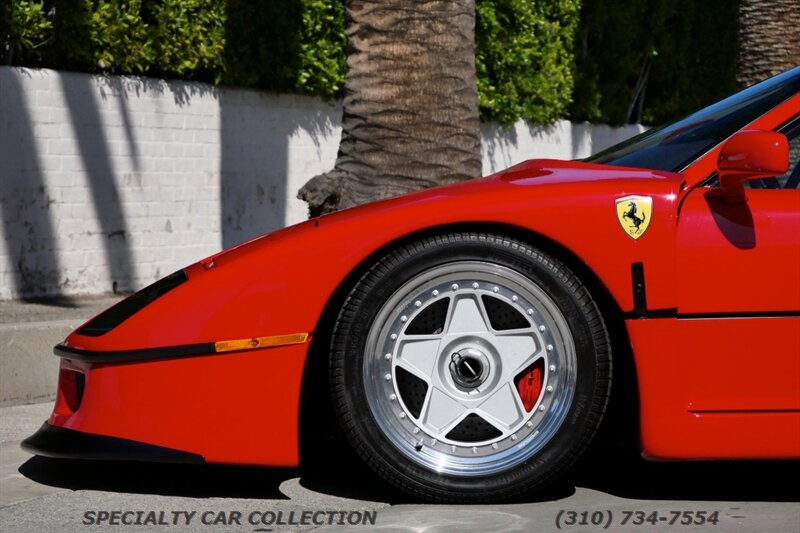 1991 Ferrari F40   - Photo 19 - West Hollywood, CA 90069