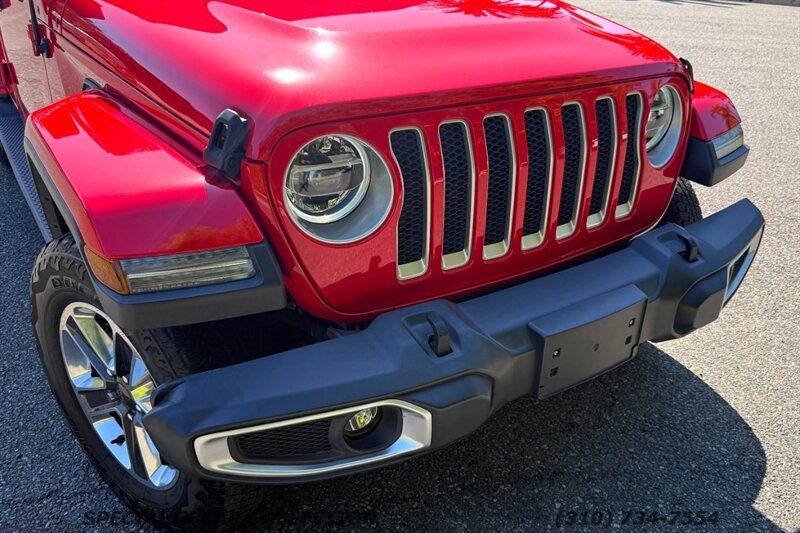 2018 Jeep Wrangler Unlimited Sahara   - Photo 15 - West Hollywood, CA 90069