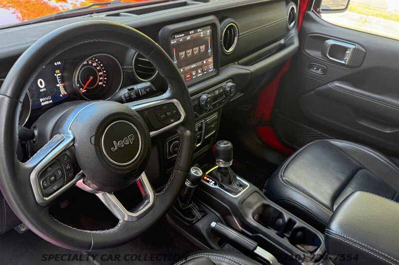 2018 Jeep Wrangler Unlimited Sahara   - Photo 17 - West Hollywood, CA 90069