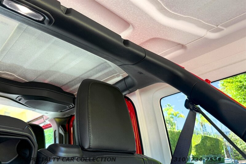 2018 Jeep Wrangler Unlimited Sahara   - Photo 22 - West Hollywood, CA 90069
