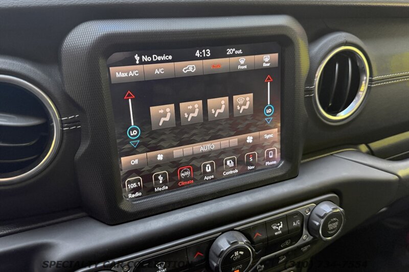 2018 Jeep Wrangler Unlimited Sahara   - Photo 19 - West Hollywood, CA 90069