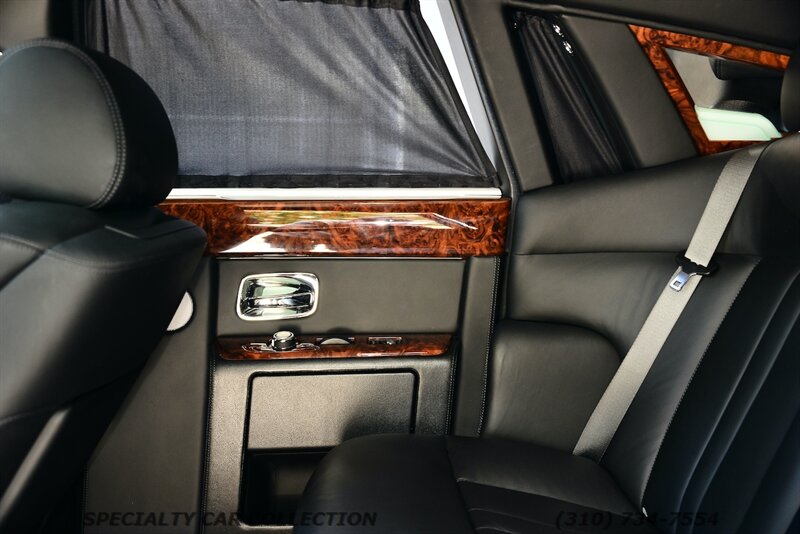 2013 Rolls-Royce Phantom   - Photo 32 - West Hollywood, CA 90069