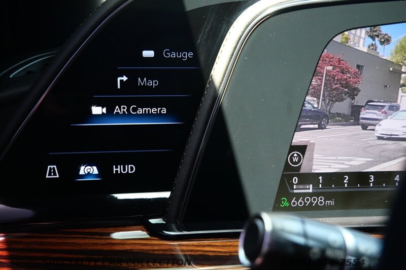 2021 Cadillac Escalade Premium Luxury - Photo 26 - West Hollywood, CA 90069