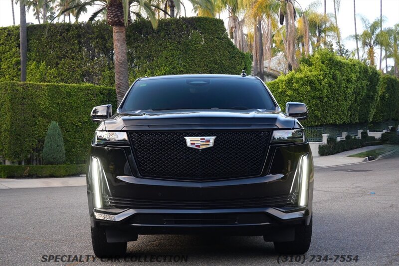 2021 Cadillac Escalade ESV Sport   - Photo 2 - West Hollywood, CA 90069