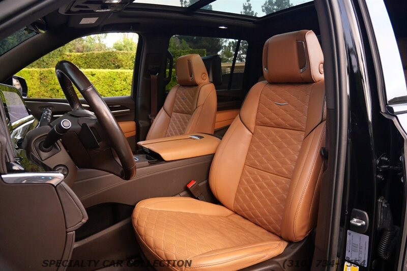 2021 Cadillac Escalade ESV Sport   - Photo 11 - West Hollywood, CA 90069