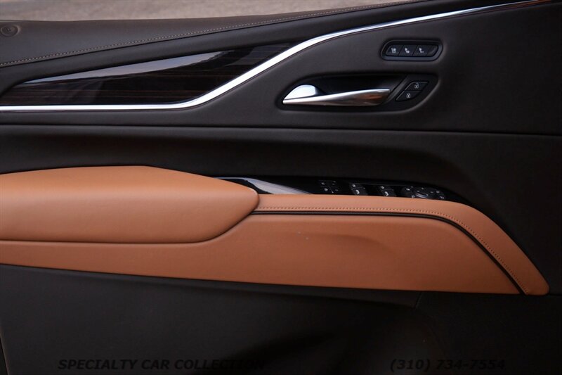 2021 Cadillac Escalade ESV Sport   - Photo 18 - West Hollywood, CA 90069