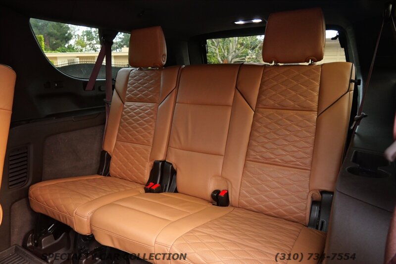 2021 Cadillac Escalade ESV Sport   - Photo 22 - West Hollywood, CA 90069