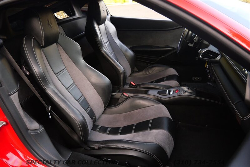 2012 Ferrari 458 Italia Coupe RWD   - Photo 19 - West Hollywood, CA 90069