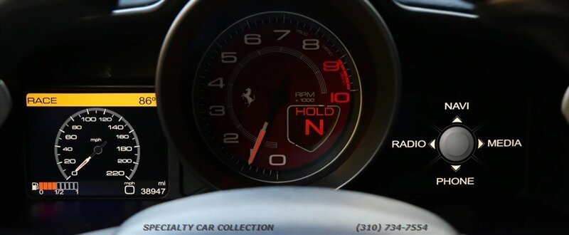2012 Ferrari 458 Italia Coupe RWD   - Photo 27 - West Hollywood, CA 90069