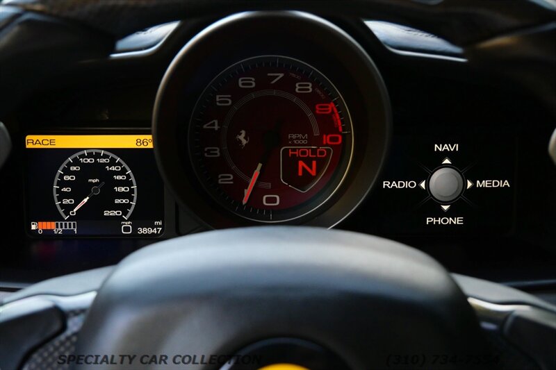 2012 Ferrari 458 Italia - Photo 25 - West Hollywood, CA 90069