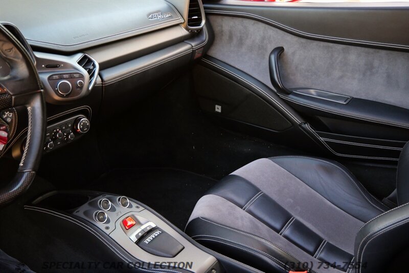 2012 Ferrari 458 Italia - Photo 15 - West Hollywood, CA 90069