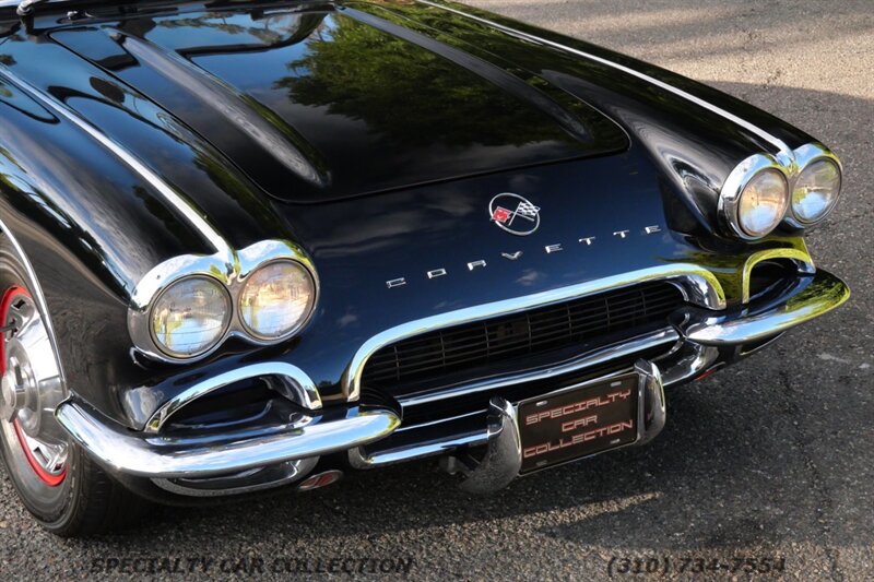 1962 Chevrolet Corvette   - Photo 9 - West Hollywood, CA 90069