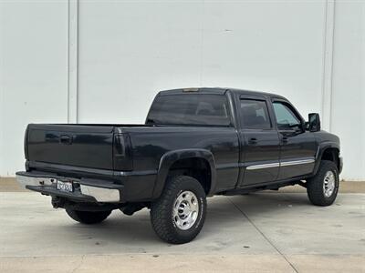 2003 GMC Sierra 2500 4x4 6.0L V8 Vortec Crew Cab Short Bed   - Photo 4 - Sacramento, CA 95826